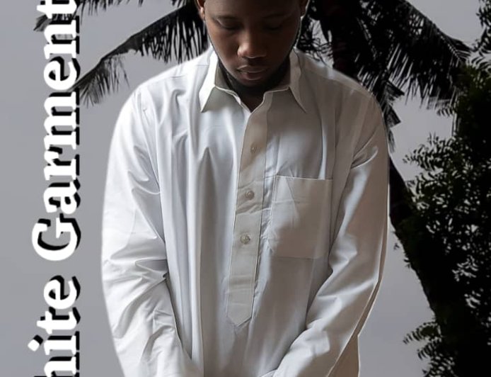 Hollydon dollar - White garments