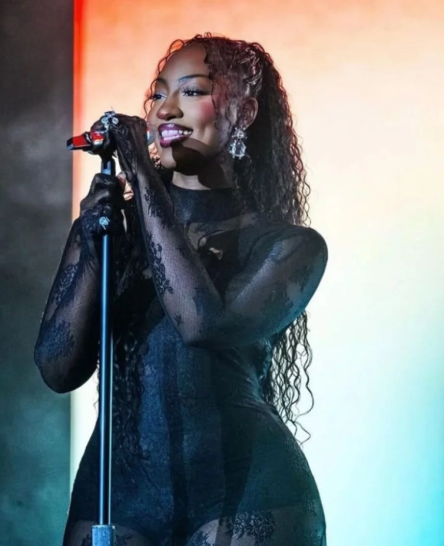 The Nigerian Music Hustle: How Local Artists Survive the “Money Wahala” (2025 Guide)