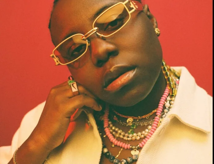Teni's Playful Plea: "Operation Save 2Baba" Amidst the Drama of His Public Altercation