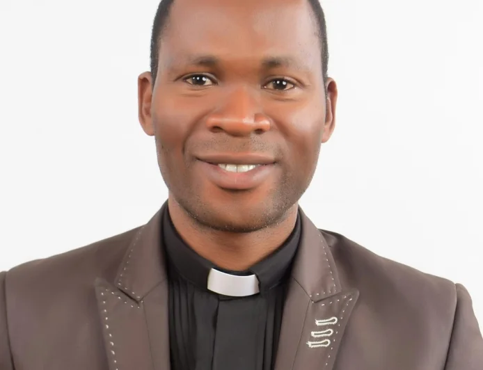 Biography of The Victorious Christian Life Voices (Yinka Okeniyi)