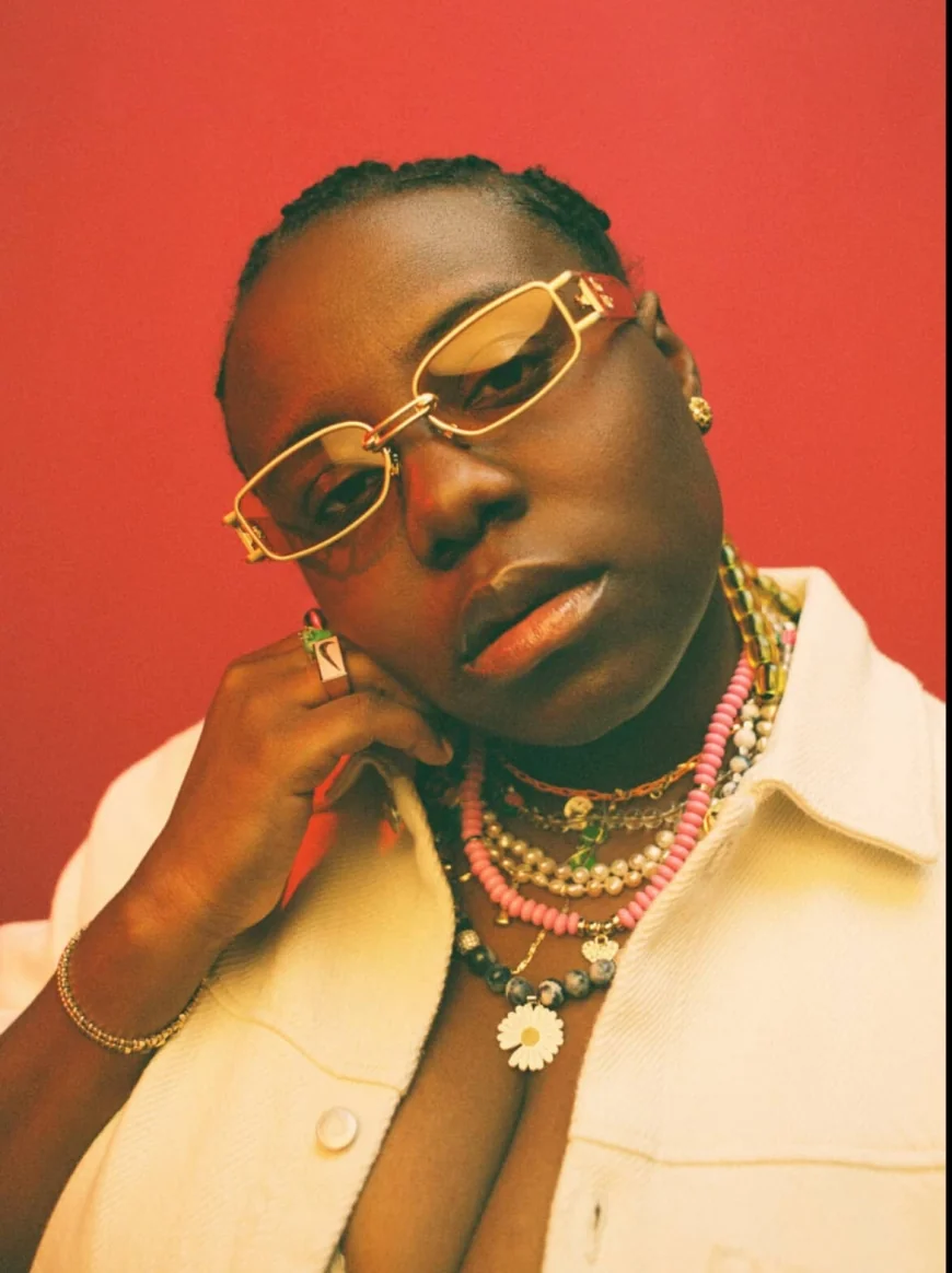 Teni's Playful Plea: "Operation Save 2Baba" Amidst the Drama of His Public Altercation