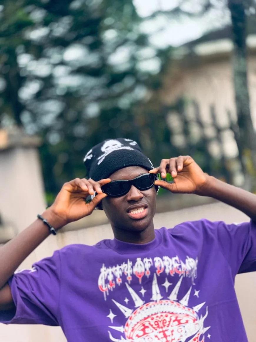 Biography Of Henrez Blvck