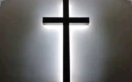 Mrveek - Nobody love me as God